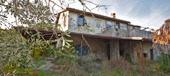 Дом с 6 спальнями в Сан Бенедетто дель Тронто, Италия № 155050 18