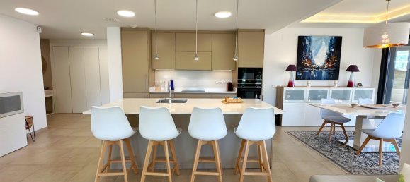 3 chambres Appartement à Estepona, Spain No. 135011 9