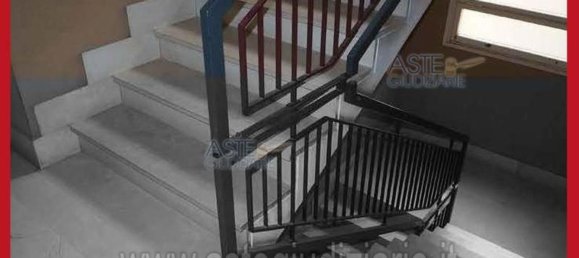 5 bedrooms Apartment in Rome, Italy No. 330800 32