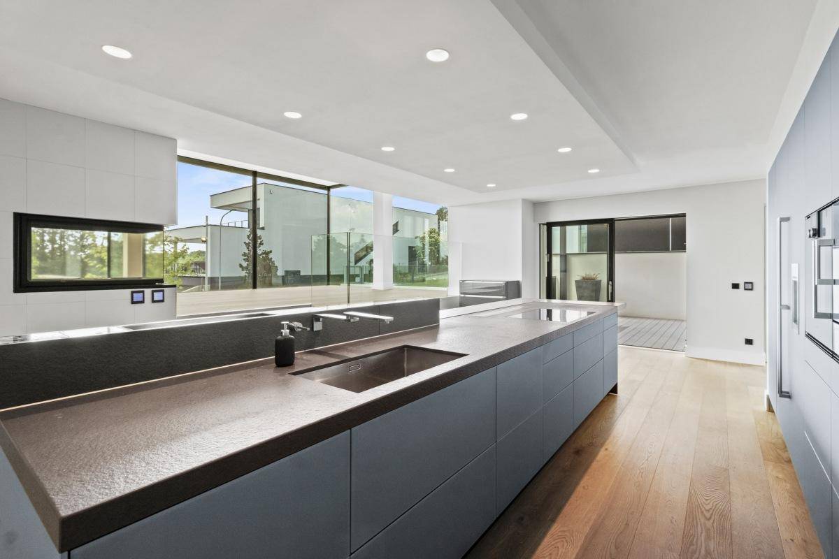 6غرفة فيلا في Klosterneuburg, Austria رقم 222421