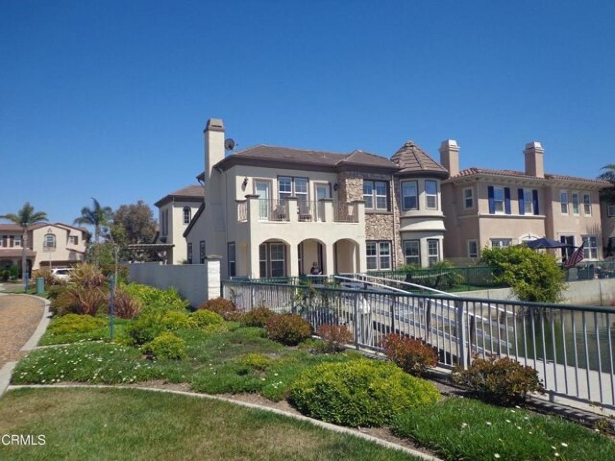 3 bedrooms House in Oxnard, USA No. 382153