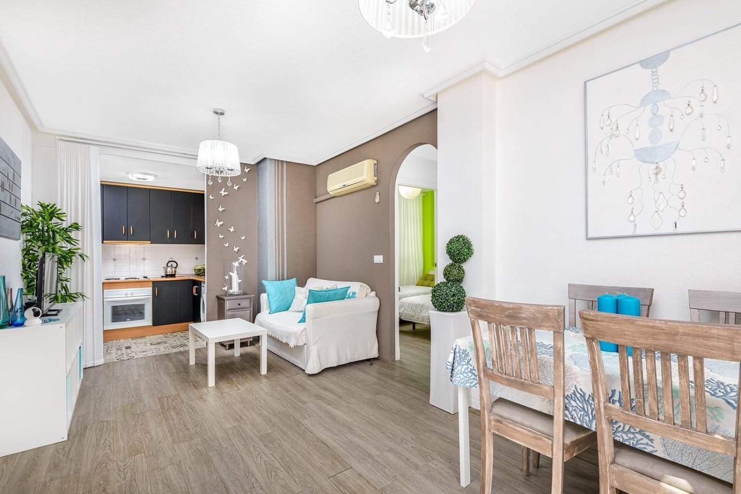 2 bedrooms Bungalow in Torrevieja, Spain No. 270488