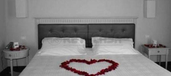 1100m² Hotel in Poggibonsi, Italy No. 327055 8