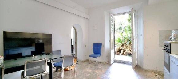 8 rooms Apartment in Florence, Italy No. 49518 13