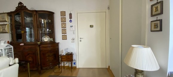 3-salle Appartement à Bari, Italy No. 276625 6