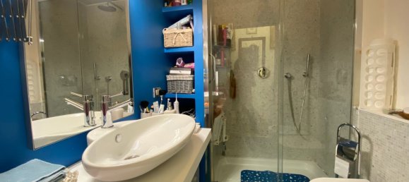 3-salle Appartement à Bari, Italy No. 276625 25