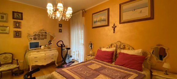 3-salle Appartement à Bari, Italy No. 276625 21