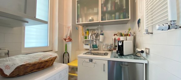 3-salle Appartement à Bari, Italy No. 276625 12