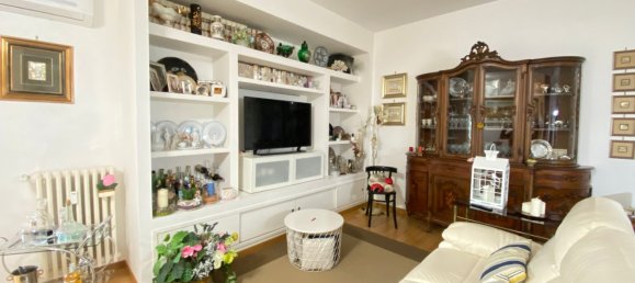 3-salle Appartement à Bari, Italy No. 276625 4