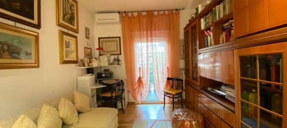 3-salle Appartement à Bari, Italy No. 276625 16