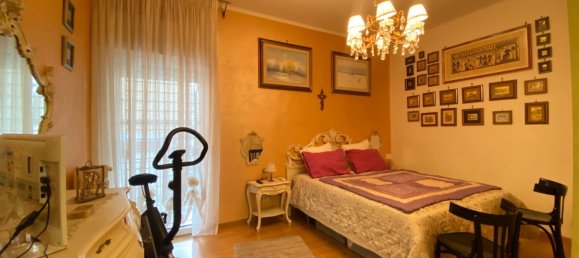 3-salle Appartement à Bari, Italy No. 276625 20