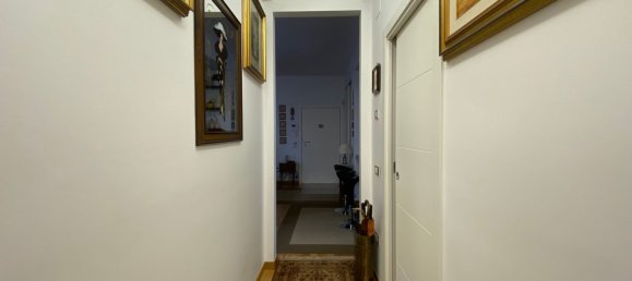 3-salle Appartement à Bari, Italy No. 276625 23