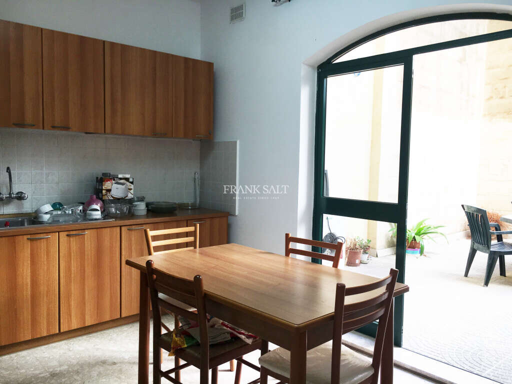 3 bedrooms Apartment in Sliema, Malta No. 9212