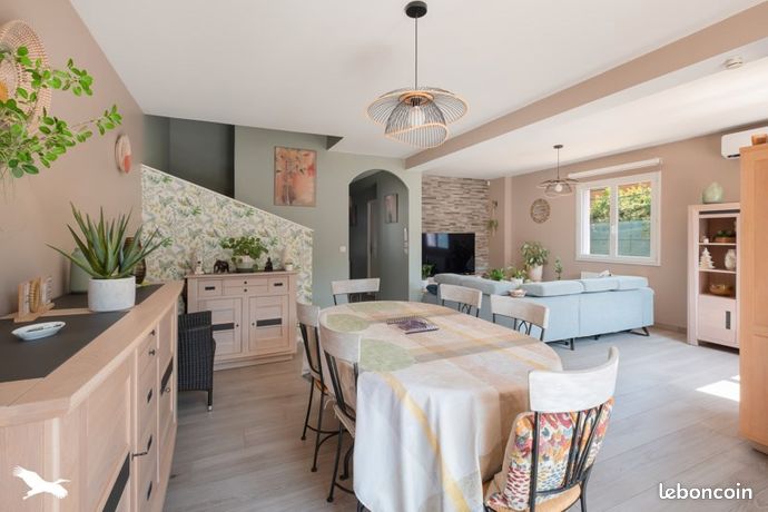 4 bedrooms Villa in Mauguio, France No. 282822