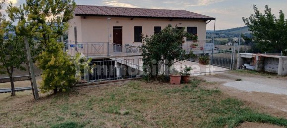 3 Schlafzimmer Villa in Macerata, Italy, Nr. 177795 3