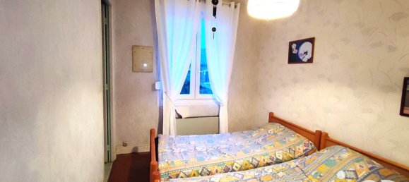 5 bedrooms House in Clery-sur-Somme, France No. 153058 15