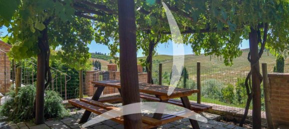 Studio à Pienza, Italy No. 1587 7