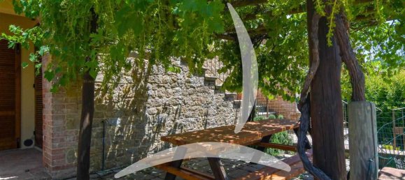 Studio à Pienza, Italy No. 1587 3