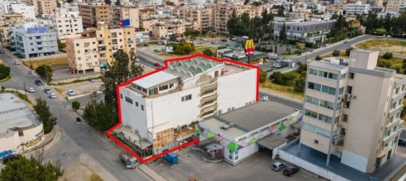 2028 m² propiedad comercial en venta en Nicosia, Cyprus № 24474 3