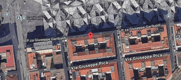 252m² Warehouse in Naples, Italy No. 304008 2
