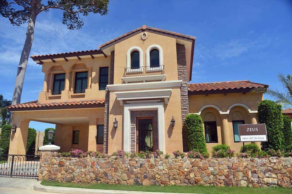 Café/restaurante de 3 dormitorios en Pattaya, Thailand No. 749