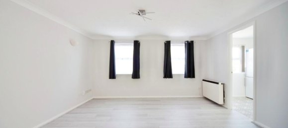 2 bedrooms Apartment in Beckton, United Kingdom No. 11465 5