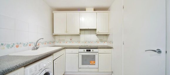 2 bedrooms Apartment in Beckton, United Kingdom No. 11465 4
