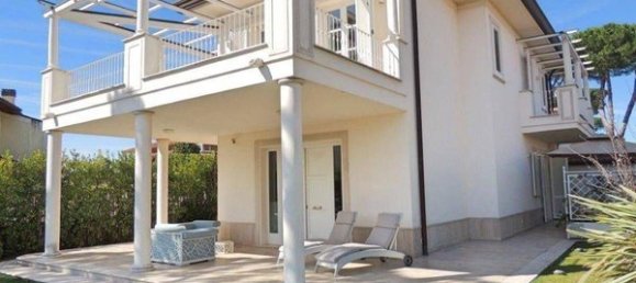 Villa de 5 divisões em Forte dei Marmi, Italy N.º 188645 35