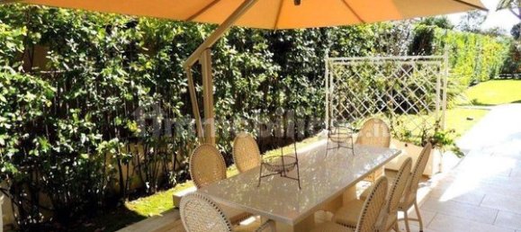 Villa de 5 divisões em Forte dei Marmi, Italy N.º 188645 11