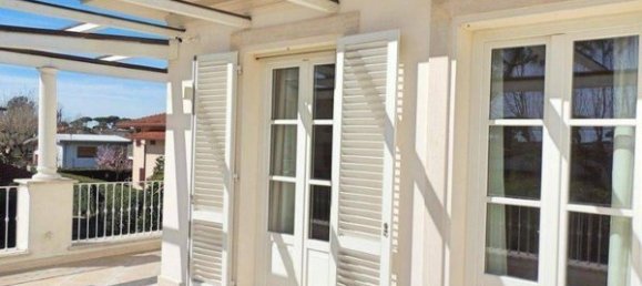 Villa de 5 divisões em Forte dei Marmi, Italy N.º 188645 2