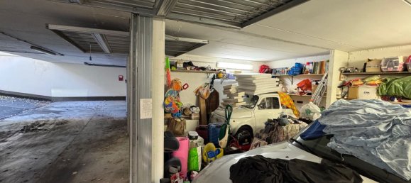 16m² Garage in Florence, Italy No. 322793 4