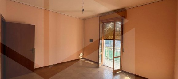4 rooms Apartment in Fiorano Modenese, Italy No. 28672 12