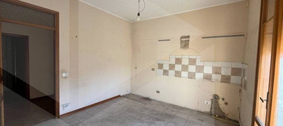 4 rooms Apartment in Fiorano Modenese, Italy No. 28672 11