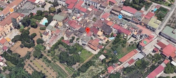 5 rooms Apartment in Saviano, Italy No. 11056 16