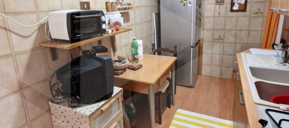 3 rooms Apartment in Rome, Italy No. 201898 20