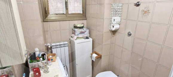 3 rooms Apartment in Rome, Italy No. 201898 42