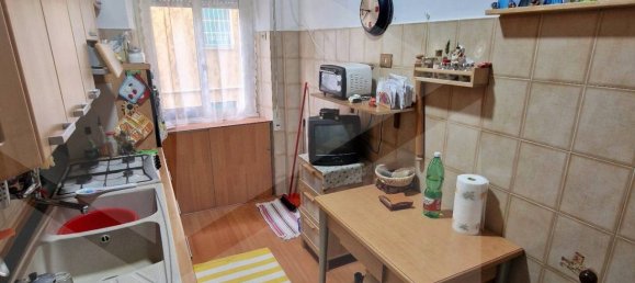 3 rooms Apartment in Rome, Italy No. 201898 21