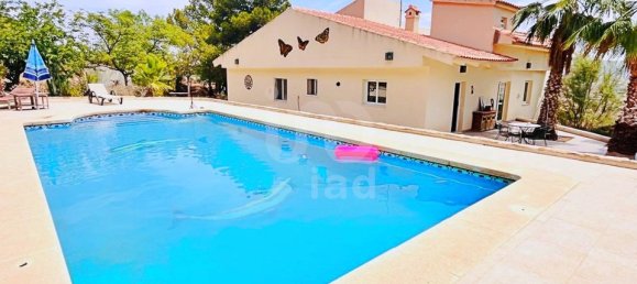 Вилла с 3 спальнями в Аликанте, Испания № 188304 5