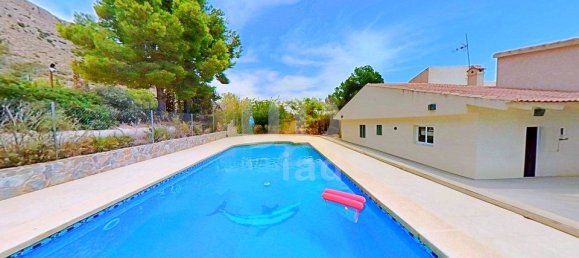 Вилла с 3 спальнями в Аликанте, Испания № 188304 30