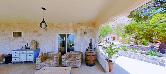 Вилла с 3 спальнями в Аликанте, Испания № 188304 17