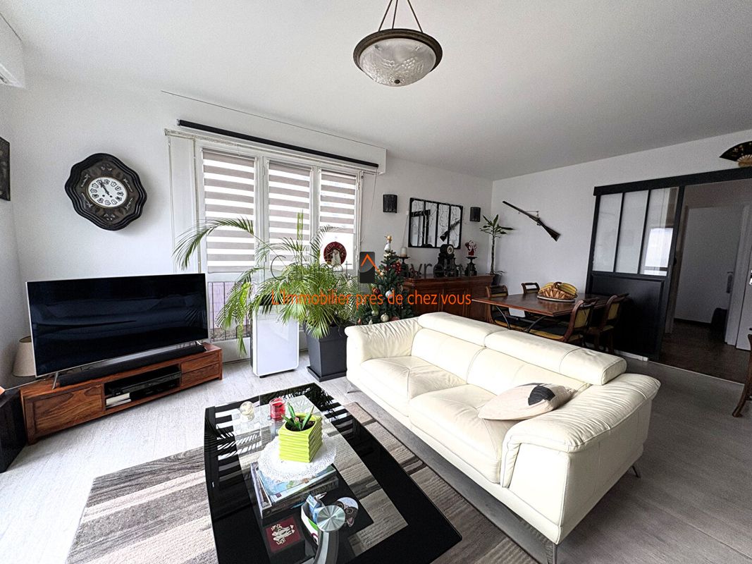 Apartamento de 1 dormitorio en Vitry-sur-Seine, France No. 170045