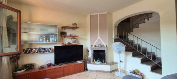 6 Schlafzimmer Haus in Quarrata, Italy, Nr. 342079 7