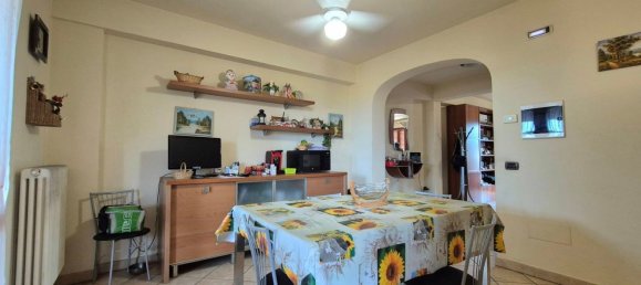 6 Schlafzimmer Haus in Quarrata, Italy, Nr. 342079 12