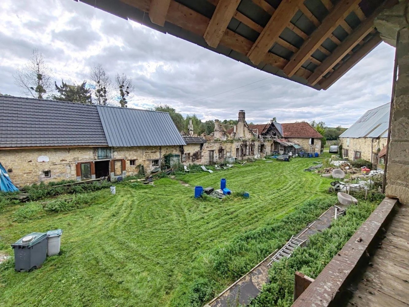 Casa de 7 divisões em Villers-Cotterets, France N.º 237340