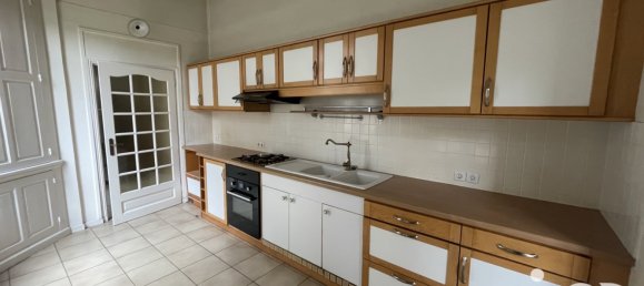 6غرفة منزل في Saint-Quentin, France رقم 153642 5