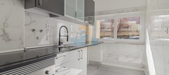 3 bedrooms Apartment in Loures, Portugal No. 95064 2