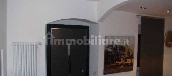 3 bedrooms House in Carrara, Italy No. 69747 4