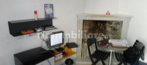 3 bedrooms House in Carrara, Italy No. 69747 29