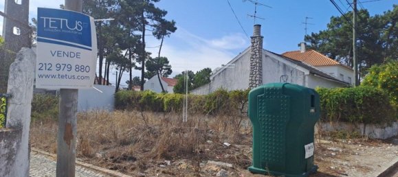 284m² Land in Almada, Portugal No. 72315 3