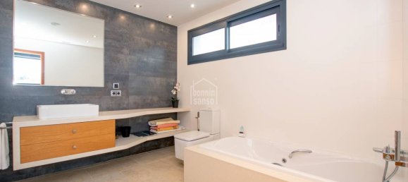 5 غرف نوم فيلا في El Migjorn Gran, Spain رقم 10229 13